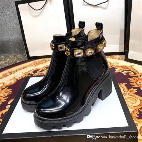 botas gucci serpiente en la suela precio|gucci bee boots.